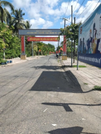 Cần ra gấp nền ngan uỷ ban phường Tân Thành,  thành phố ngã 7 