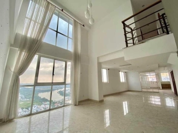 Giá thật 15tr/tháng Penthouse 3PN, 3WC, 190m2. Có thể ngăn làm CHDV.