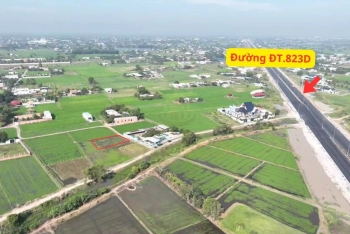 CẦN RA GẤP 5 LÔ ĐẤT NỀN ĐỨC HÒA  - LONG AN – NGAY TRỤC ĐT.823D