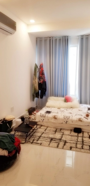 Bán căn góc 3PN đầy đủ nội thất y hình, hướng mát. Giá 8.8 tỷ bao hết, có hỗ trợ vay ngân hàng