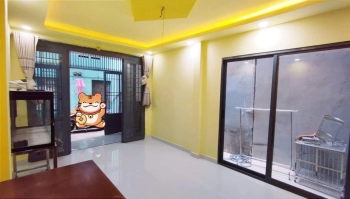 Ngộp bank ra gấp Nhà 2 tầng 308/xx Huỳnh Tấn Phát, giá chỉ nhỉnh 4 tỷ.