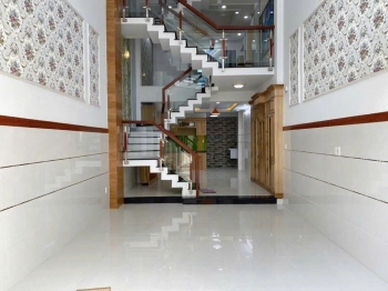 Cần bán gấp để trả nợ căn góc 1 trệt 1 lửng 3 lầu