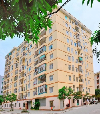 Bán căn hộ kinh doanh Tầng 1 chung cư C2 Đội Cung