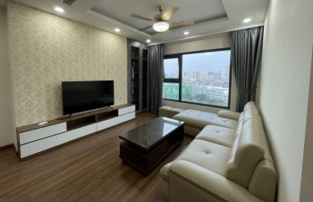 Chính chủ gửi bán căn Golden Park 105m2, nhà đẹp căn góc