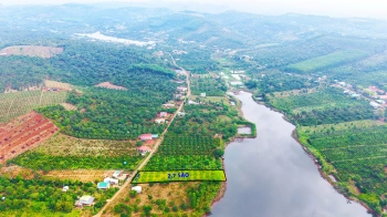 View hồ tự nhiên đường nhựa quy hoạch thổ cư tại khu vực sinh thái gần QL14