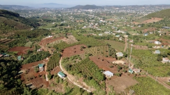 KẸT TIỀN CẦN BÁN 651m2 TT NAM BAN VIEW ĐẸP, 200M2 THỔ CƯ