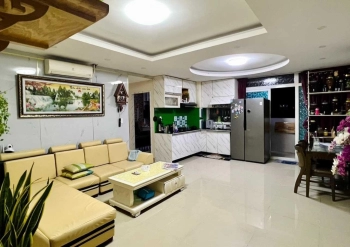 Bán căn góc 85m2 Hoàng Kim full nội thất, sổ hồng, TT 750tr ở ngay