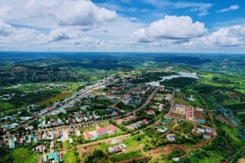 Bán đất trung tâm Tà Đùng có 100m thổ cư xây dựng tự do