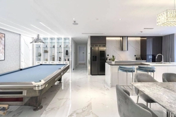 Cần cho thuê gấp penthouse 333m2 6PN tại Kosmo Tây Hồ đã có nội thất