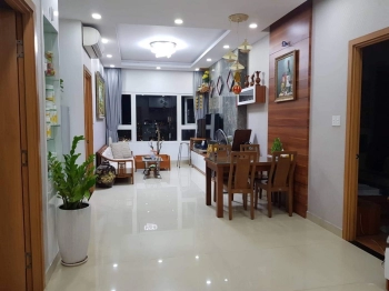 Bán gấp chung cư Saigonres Plaza 2PN giá 2.7 tỷ, 3PN giá 3.2 tỷ.
