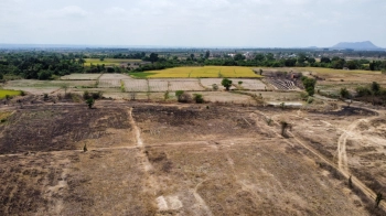 880TR, 2 mặt tiền đường, cách nút giao Cao Tốc 3km, cách đường Liên Xã 50m.