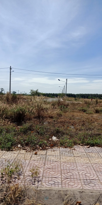 Bán rẻ lô đất gần bệnh viện đa khoa Hoàn Mỹ- Đồng Xoài- Bình Phước