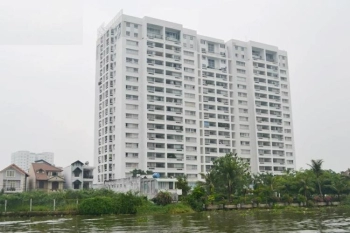 Cho thuê căn hộ đẹp view sông 4S. Đường Phạm Văn Đồng gần đại học Luật. 70m2