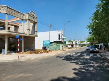 Cần bán gấp đất khu dân cư đông đúc