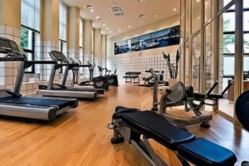 Cần bán căn hộ Topaz Garden, Q. Tân Phú, DT 75m2 2PN, giá 2.2 tỷ.