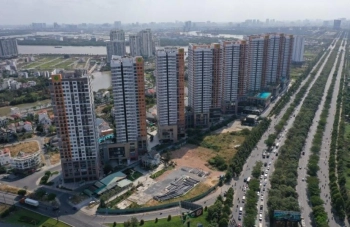 Bán căn hộ chính chủ, đầy đủ nội thất, view sông thoáng mát