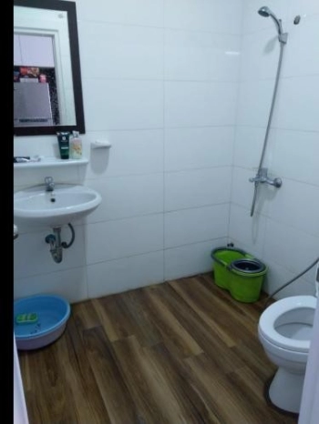 Bán CH Topaz City Q.8 70m2 giá 1 tỷ 750. SHR