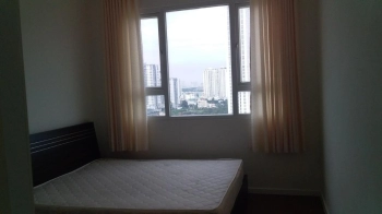 Căn hộ The Park Residence đầy đủ nội thất tiện nghi, hướng Đông Nam.