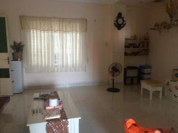 Bán căn hộ lầu 2 Lô B2 Chung cư Phường 3 Quận 4