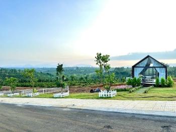 Bán Đất Sào View Hồ, Sổ Đỏ Công Chứng Ngay