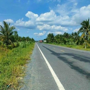 Đất hai mặt tiền quốc lộ và sông