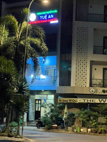 CHÍNH CHỦ BÁN NHÀ MẶT TIỀN ĐƯỜNG LỚN KINH DOANH !