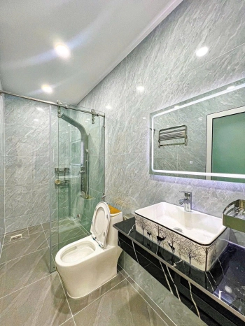 BÁN NHÀ CHÍNH CHỦ MỚI XÂY FULL THỔ CƯ