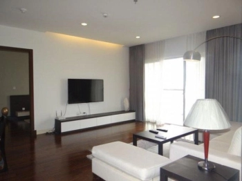 Cho thuê CHCC Chelsea Residences Trần Kim Xuyến. Căn hộ 2PN, 100m2. Giá 16 tr/th.