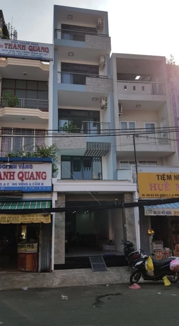 cho thuê mặt bằng mặt tiền chợ Bà Chiểu
