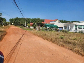 Kinh doanh thua lỗ cần bán gấp 506m2, giá 300 triệu, sổ hồng riêng, thổ cư.