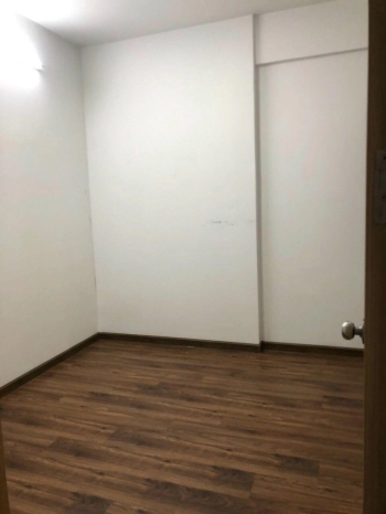 Cần bán căn hộ Sài Gòn Avenue 62m2 2PN 2WC tầng thông giá 2 ty 1 bao gồm tất cả. Ngân hàng cho vay