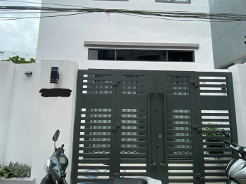 Bán nhà sát căn mặt tiền đường Tỉnh Lộ 10, DT 63m2, xây mới 1 trệt, 1 lầu