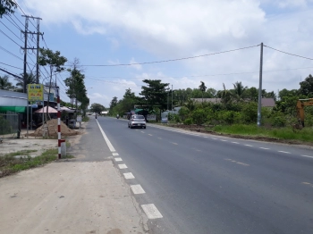 Không Có Nhu Cầu Sử Dụng Nên Cần bán gấp Nền Đất Mặt Tiền Quốc Lộ 63.