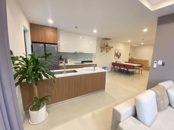 Cần bán gấp căn hộ 3PN View hồ