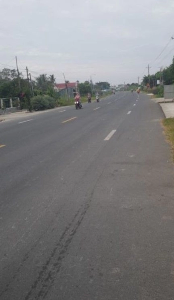 Bán Đất mặt tiền Quốc Lộ 53 xã Vinh Kim, h uyện Cầu Ngang N