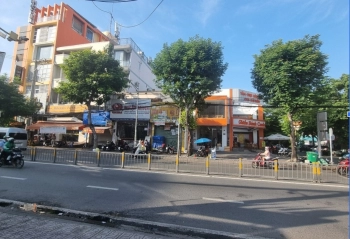 Cho thuê nhà mặt bằng kinh doanh Nguyễn Thị Thập