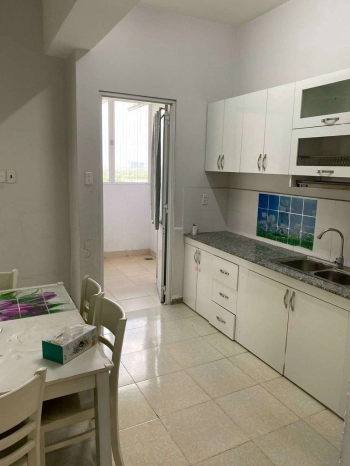Cho thuê căn hộ 70m2, góc 2PN, Nguyễn Văn Linh