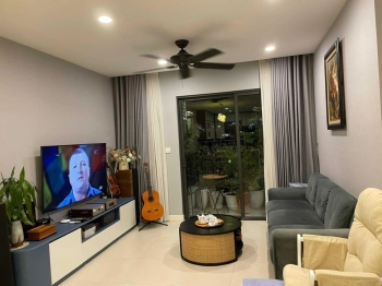 Bán căn hộ 2 phòng ngủ 80.9m2 nội thất siêu đẹp chung cư Kosmo Tây Hồ