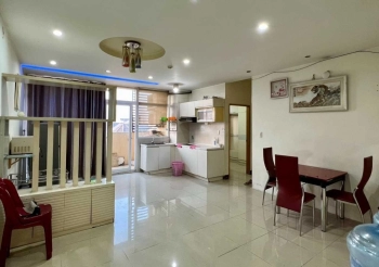 Cho thuê căn 82m2 Hoàng Kim giá 9tr/tháng, full nội thất, ban công rộng thoáng mát, an ninh