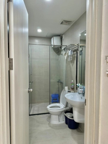 Chính chủ cần bán căn hộ Cộng Hòa Garden 50m2, 1PN+, giá 2.5 tỷ full nội thất.