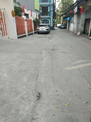 Bán nhà mặt phố Lý Thường Kiệt 32m, MT 4m, Ô TÔ TRÁNH, KINH DOANH, chỉ 4.85 tỷ