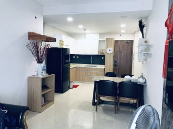 Cho thuê nhanh căn The Golden Star full 11tr 2 phòng ngủ