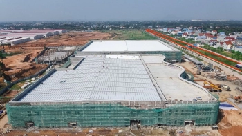 Bán đất nền 2 mặt tiền , sổ hồng trao tay, xây full diện tích