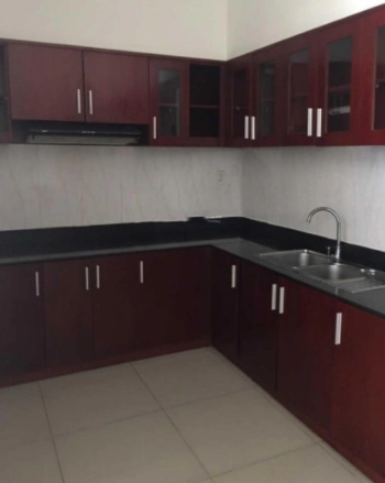 Chủ nhà cần cho thuê nhanh CH cao cấp Screc Tower, 70m2, 2PN, tầng cao, view đẹp giá: 10 tr/th