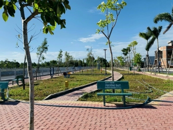 Cần bán gấp 2 lô đất giá F0 mặt tiền bao đẹp cạnh khu trung tâm hành chính huyện Thủ Thừa