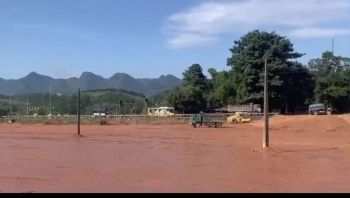 Siêu phẩm 680tr lô 108m2 đường 13.5m Xuất Hóa Lạc Sơn Hòa Bình đối diện Uỷ Ban