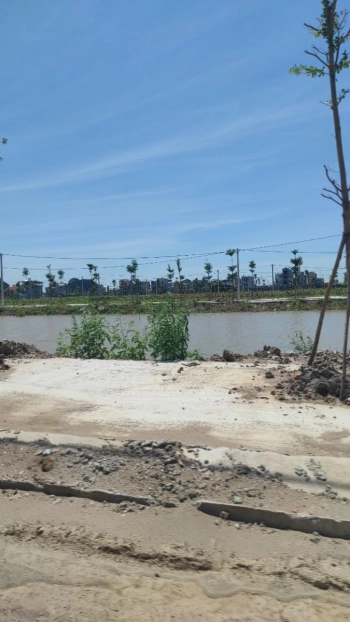 Tôi cần bán gấp lô đất nở hậu diện tích bìa đỏ 208m2 nở hậu đẹp tại Gia Thịnh, Gia Viễn, Ninh Bình