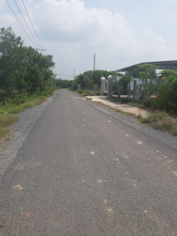 6.BÁN GẤP đất nông nghiệp rộng 350m2 ở Long An giá Chỉ 2.5 tỷ