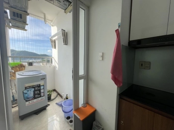 Bán căn hộ đầy đủ nội thất, view sông tại Mường Thanh Khánh Hòa 04 Trần Phú vào ở được ngay.