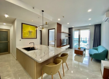 Căn hộ tại trung tâm Phú Mỹ Hưng 120m2 giá chỉ 1000usd mỗi tháng, view hồ Bán Nguyệt và Sông